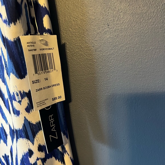 Blue and White Print Dress Fit and Flare - Picture 5 of 6